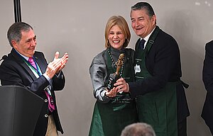 La alcaldesa y el consejero de Presidencia asisten al Congreso de FECOAN